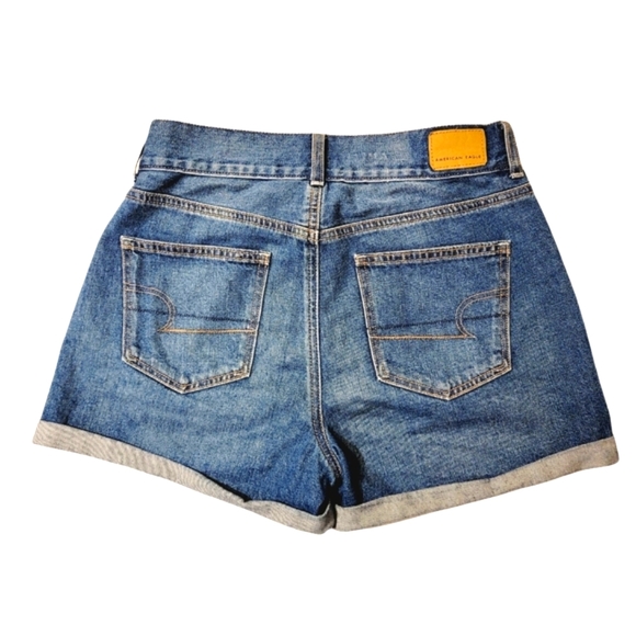 American Eagle pleated front denim mom shorts - Picture 5 of 10